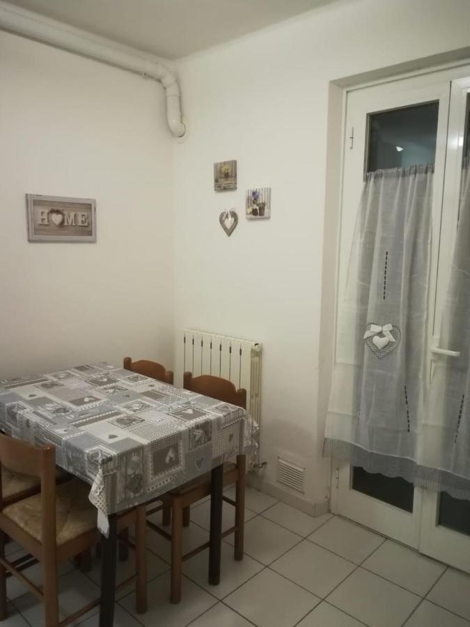La Casina Di Sonia Hotel Ancona Bagian luar foto
