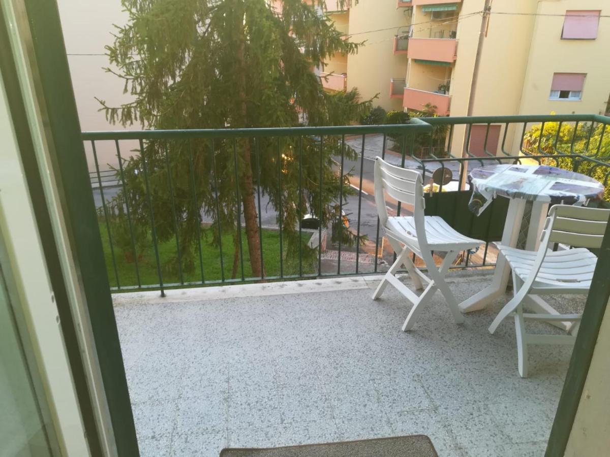 La Casina Di Sonia Hotel Ancona Bagian luar foto