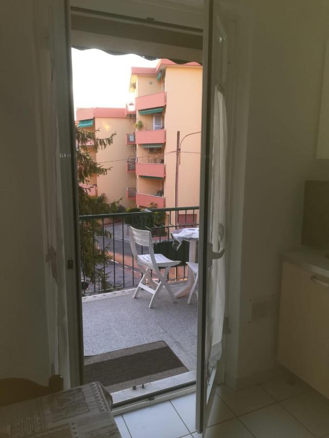 La Casina Di Sonia Hotel Ancona Bagian luar foto